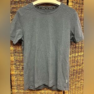 On Running- Blue/Gray Men's T-Shirt,‎ Medium,On-T